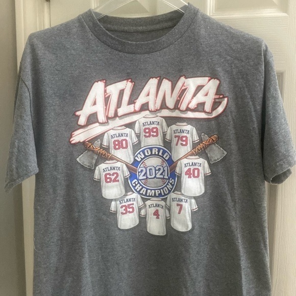 Other - Atlanta Braves 2021 championship tee for size M/L